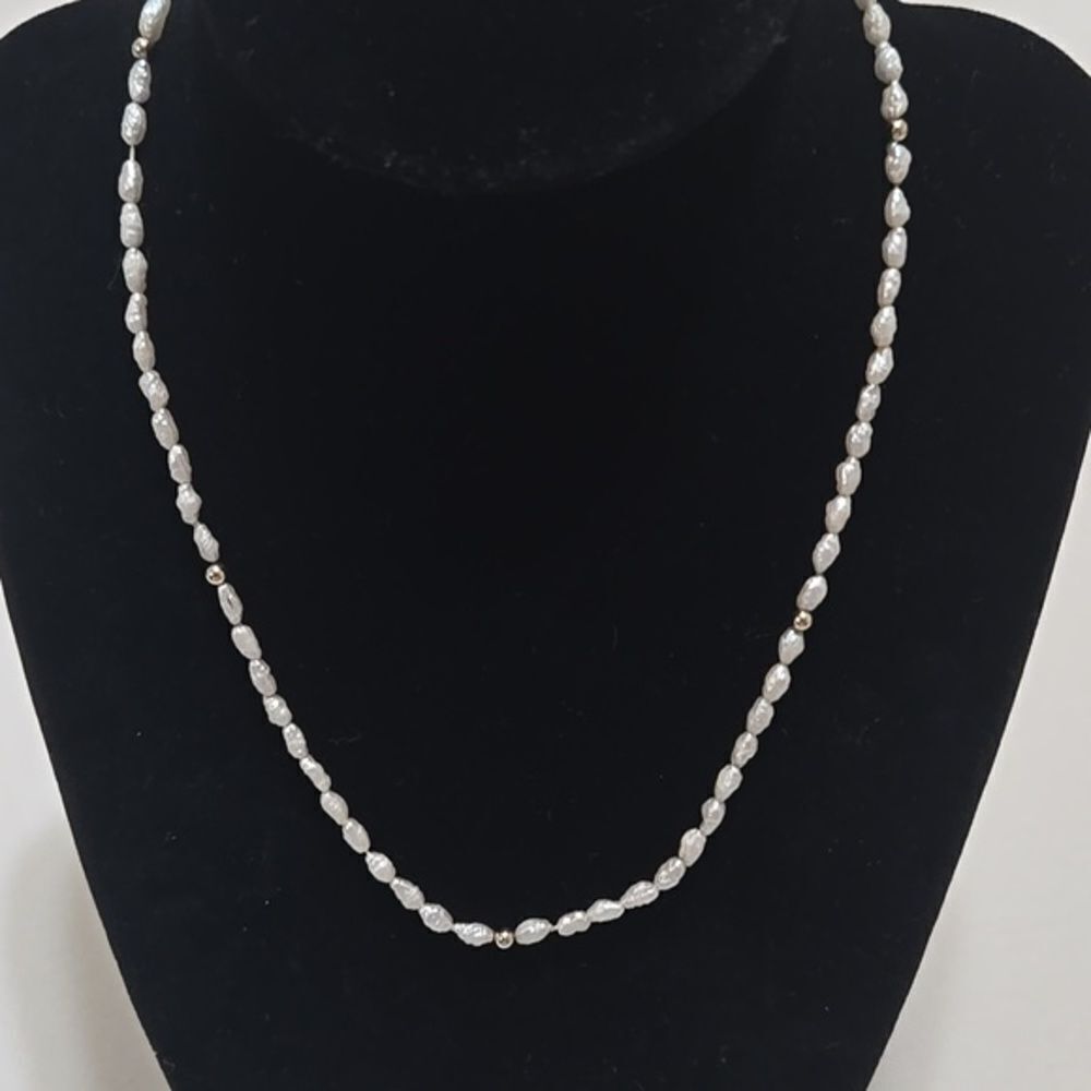 14k Gold Necklace With Pearls